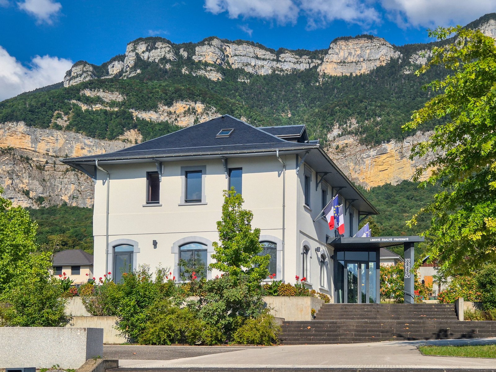 Mairie de Drumettaz-Clarafond